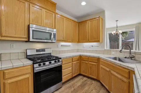 2206 Cox Ln, Fairfield, CA 94533 photo 17