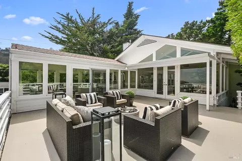 Exterior - 73 Cloud View Rd, Sausalito, CA 94965 photo 6 of 17