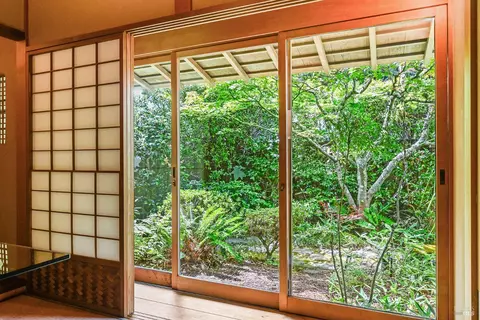 Exterior - 73 Cloud View Rd, Sausalito, CA 94965 photo 7 of 17