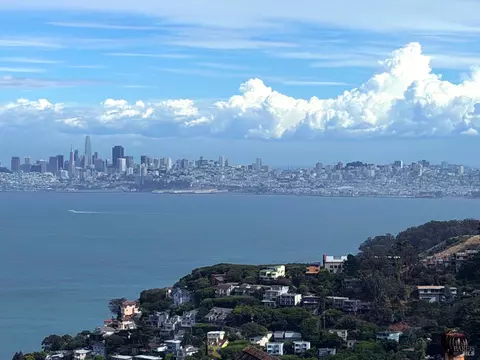 73 Cloud View Rd, Sausalito, CA 94965