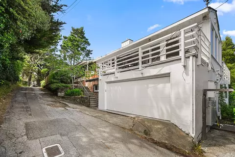 Exterior - 73 Cloud View Rd, Sausalito, CA 94965 photo 15 of 17