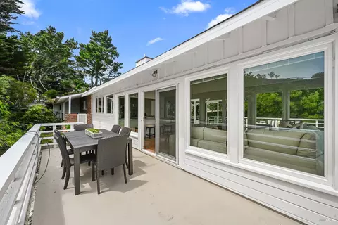 Exterior - 73 Cloud View Rd, Sausalito, CA 94965 photo 2 of 17