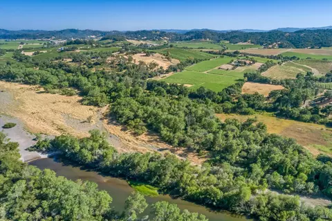View/Area - 25084 Asti Rd, Cloverdale, CA 95425 photo 1 of 4