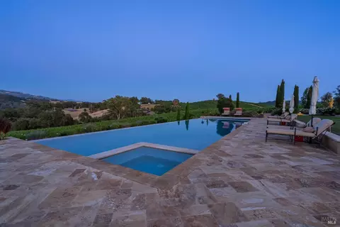 Exterior - 25084 Asti Rd, Cloverdale, CA 95425 photo 32 of 33