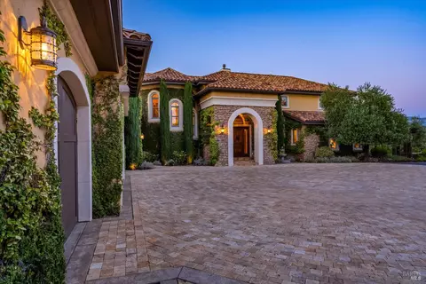 Exterior - 25084 Asti Rd, Cloverdale, CA 95425 photo 29 of 33