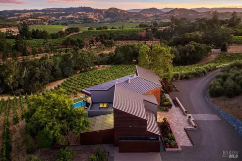 5232 Maacama Ridge Rd, Healdsburg, CA 95448