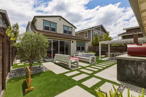 871 4th St W, Sonoma, CA 95476