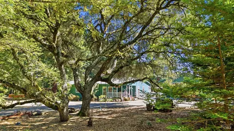 17375 Willow Creek Rd, Occidental, CA 95465