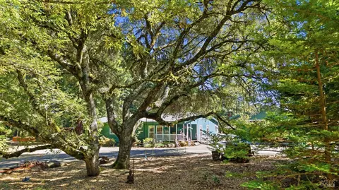 17375 Willow Creek Rd, Occidental, CA 95465