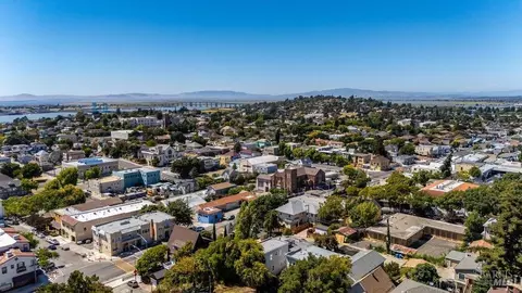 View/Area - 620 Capitol St, Vallejo, CA 94590 photo 6 of 8