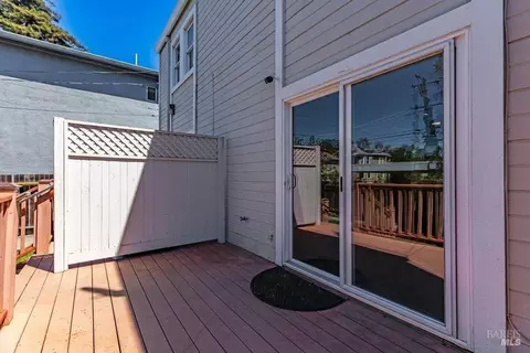Exterior - 620 Capitol St, Vallejo, CA 94590 photo 4 of 23