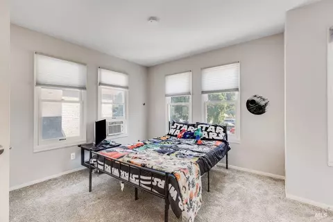 Bedroom - 620 Capitol St, Vallejo, CA 94590 photo 7 of 12