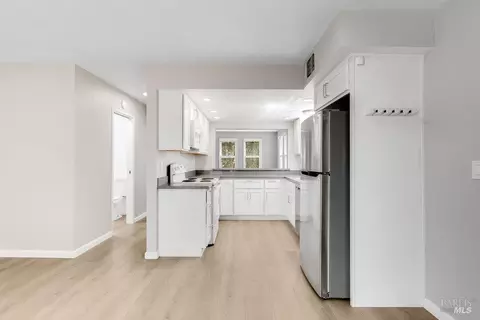 Kitchen - 620 Capitol St, Vallejo, CA 94590 photo 1 of 7