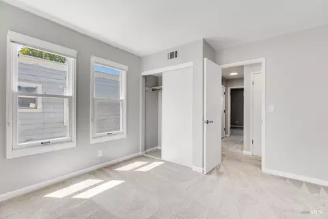 Bedroom - 620 Capitol St, Vallejo, CA 94590 photo 2 of 12