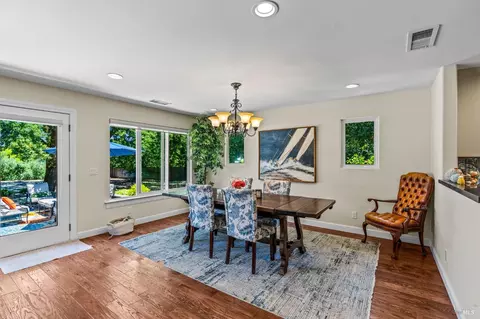 Dining - 17201 Arnold Dr, Sonoma, CA 95476 photo 1 of 4