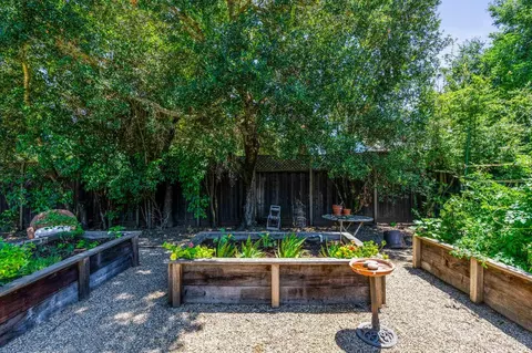 Exterior - 17201 Arnold Dr, Sonoma, CA 95476 photo 8 of 22