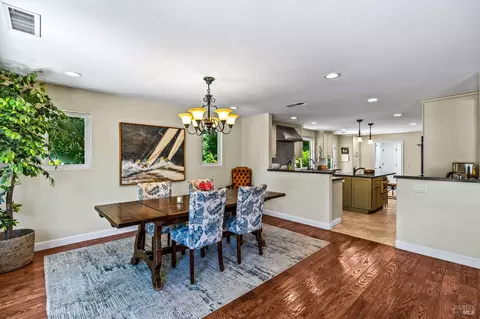 Dining - 17201 Arnold Dr, Sonoma, CA 95476 photo 2 of 4