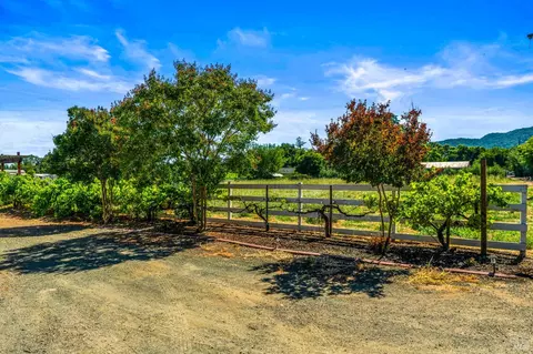 Exterior - 17201 Arnold Dr, Sonoma, CA 95476 photo 2 of 25