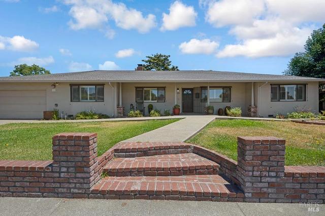 920 Baird Rd, Santa Rosa, CA 95409