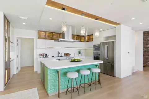Kitchen - 106 Walnut Ave, Corte Madera, CA 94925 photo 1 of 6