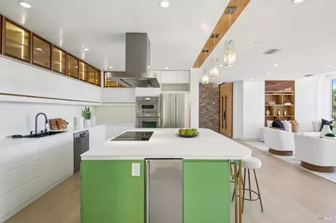 Kitchen - 106 Walnut Ave, Corte Madera, CA 94925 photo 3 of 6
