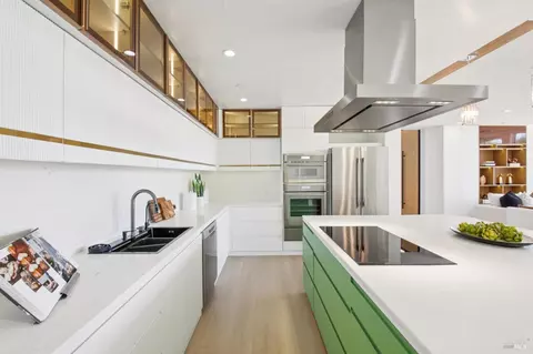 Kitchen - 106 Walnut Ave, Corte Madera, CA 94925 photo 4 of 6