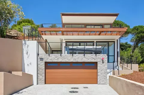 Exterior - 106 Walnut Ave, Corte Madera, CA 94925 photo 5 of 16