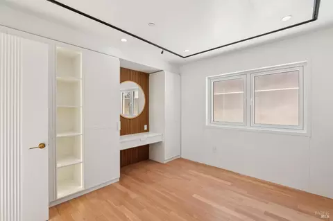 Bedroom - 106 Walnut Ave, Corte Madera, CA 94925 photo 11 of 11