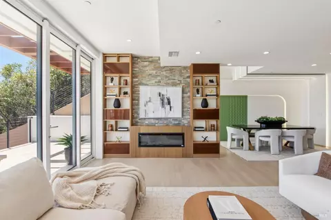 Living - 106 Walnut Ave, Corte Madera, CA 94925 photo 5 of 6