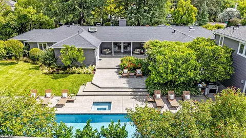 1615 Scott St, Saint Helena, CA 94574