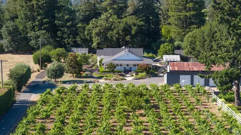 2032 Hagen Rd, Napa, CA 94558