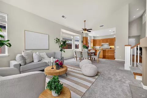 Living - 1156 Mitchell Ln, Windsor, CA 95492 photo 3 of 3