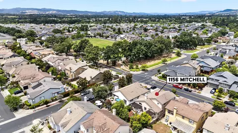 View/Area - 1156 Mitchell Ln, Windsor, CA 95492 photo 5 of 8
