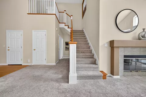 Entry Way - 1156 Mitchell Ln, Windsor, CA 95492 photo 3 of 5