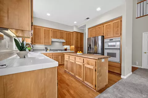 Kitchen - 1156 Mitchell Ln, Windsor, CA 95492 photo 2 of 2