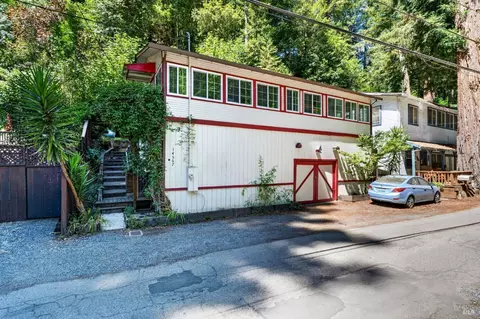 14567 Cherry St, Guerneville, CA 95446