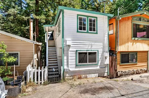 14199 Cherry St, Guerneville, CA 95446