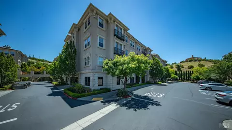 Exterior - 1112 Sonata Dr, Vallejo, CA 94591 photo 3 of 10