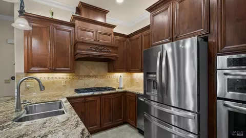 1112 Sonata Dr, Vallejo, CA 94591 photo 17
