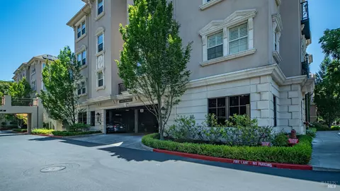 Exterior - 1112 Sonata Dr, Vallejo, CA 94591 photo 4 of 10