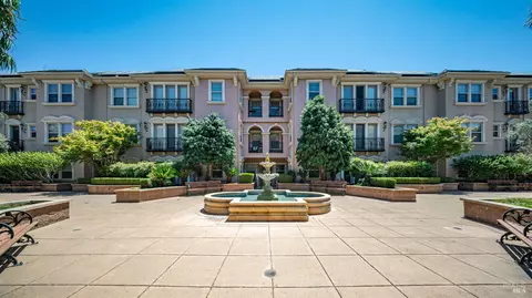 Exterior - 1112 Sonata Dr, Vallejo, CA 94591 photo 5 of 10