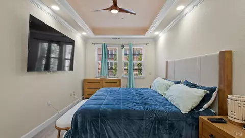 Bedroom - 1112 Sonata Dr, Vallejo, CA 94591 photo 2 of 5