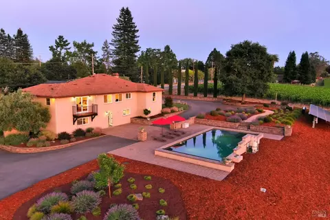 7120 Covey Rd, Forestville, CA 95436