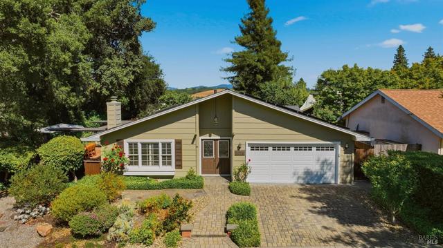 1076 Stonybrook Dr, Napa, CA 94558