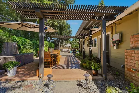 1076 Stonybrook Dr, Napa, CA 94558 photo 32