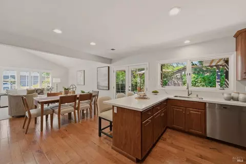 1076 Stonybrook Dr, Napa, CA 94558 photo 11