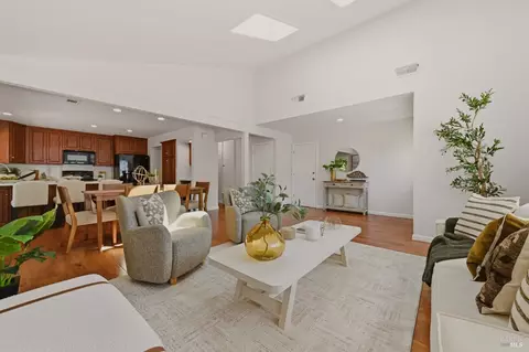 1076 Stonybrook Dr, Napa, CA 94558 photo 7