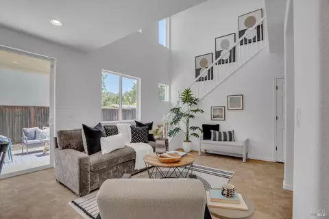 Living - 1158 Tocia Ave, Vacaville, CA 95687 photo 2 of 3