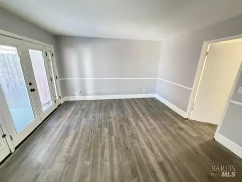 Living - 130 Vail Ct, Vacaville, CA 95687 photo 1 of 6