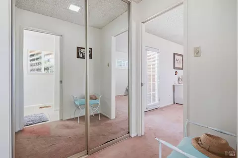 Entry Way - 397 W Railroad Ave, Cotati, CA 94931 photo 1 of 1